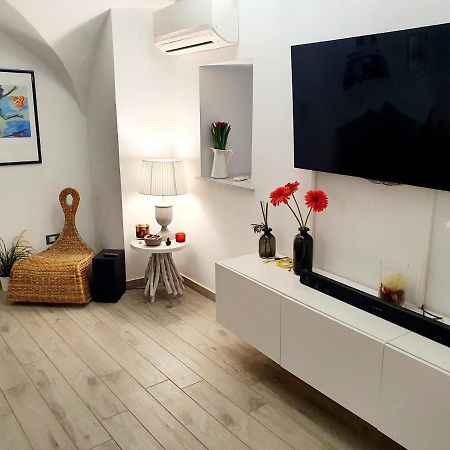 Vhome Exclusive Living Room Catania Exterior photo